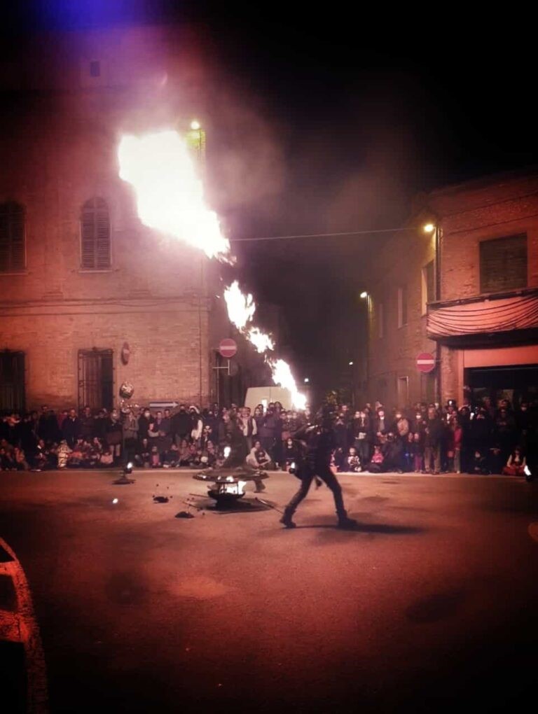 Oggi Piligréna Parade a Cotignola